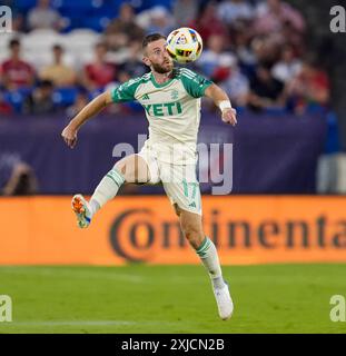 Frisco, Texas, États-Unis. 17 juillet 2024. Le défenseur de l'Austin FC, Jon Gallagher (17 ans), remporte une passe lors d'un match de Ligue majeure de football le 17 juillet 2024 à Frisco, Texas. Le FC Dallas a gagné, 3-1. (Crédit image : © Scott Coleman/ZUMA Press Wire) USAGE ÉDITORIAL SEULEMENT! Non destiné à UN USAGE commercial ! Banque D'Images