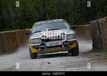 Adam Marsden, Audi 200 Quattro, Dawn of Modern rallye, à partir de la fin des années 1980, les voitures du Groupe A ont connu un développement significatif pour devenir techn Banque D'Images