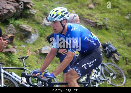 Bareges, Occitanie, France. 13 juillet 2024. Bareges, France, 13 juillet 2024 : le cycliste Movistar Team, OiER Lazkano (155) lors de la 14ème étape du Tour de France 2024 entre Pau et Saint-Lary-Soulan Pla dÂ'Adet, le 13 juillet 2024, à Bareges, France. (Crédit image : © Alberto Brevers/Pacific Press via ZUMA Press Wire) USAGE ÉDITORIAL SEULEMENT! Non destiné à UN USAGE commercial ! Banque D'Images