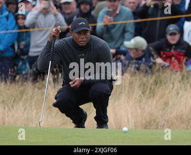 Troon, Royaume-Uni. 18 juillet 2024. American Tiger Woods lors de la première manche du 152e championnat Open au Royal Troon Golf Club de Troon, en Écosse, le jeudi 18 juillet 2024. Photo de Hugo Philpott/UPI crédit : UPI/Alamy Live News Banque D'Images