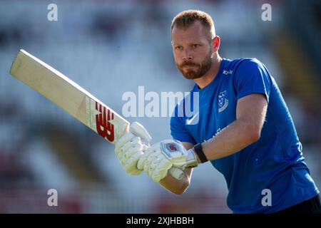 Taunton, Royaume-Uni. 18 juillet 2024. Nathan McAndrew de Sussex Sharks lors du match Vitality Blast entre Somerset et Sussex Sharks au Cooper Associates County Ground. Crédit : Dave Vokes/Alamy Live News Banque D'Images