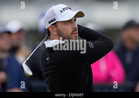 18 juillet 2024 ; Royal Troon Golf Club, Troon, South Ayrshire, Écosse ; Open Championship 1st Round ; Patrick Cantlay joue à partir du 16ème tee Banque D'Images