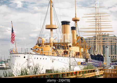 Croiseur Olympia au musée Independence Seaport en Philadephie Banque D'Images