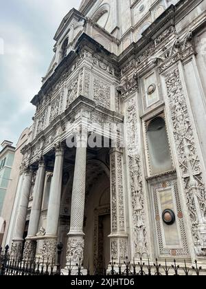 Église Sainte Marie des miracles. Chiesa di Santa Maria dei Miracoli Brescia Italie Banque D'Images