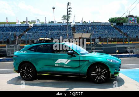 Budapest, Ungarn. 18 juillet 2024. 18 juillet 2024, Hungaroring, Budapest, FORMULE 1 GRAND PRIX DE HONGRIE 2024, sur la photo Aston Martin Medical car Credit : dpa/Alamy Live News Banque D'Images