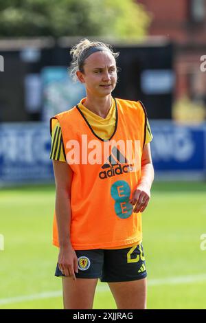 Martha Ellen Thomas (née le 31 mai 1996) est une footballeuse professionnelle qui joue au poste d'attaquante pour le club de Super League féminine Tottenham Hotspur et l'Écosse Banque D'Images