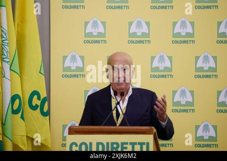 Roma, Italie. 19 juillet 2024. Assemblea Nazionale Coldiretti, Vincenzo Gesmundo segretario Coldiretti . Roma, Italia &#x2014 ; Venerd&#xec ; 19 luglio 2024 - Cronaca - (foto di Cecilia Fabiano/LaPresse) Coldiretti Assemblée nationale, Secrétaire Vincenzo Gesmundo discours Rome, Italie - vendredi 19 juillet 2024 - Actualités - (photo de Cecilia Fabiano/LaPresse) crédit : LaPresse/Alamy Live News Banque D'Images