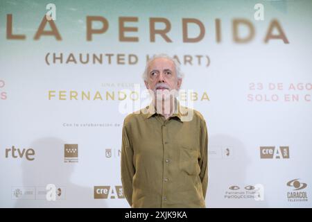 Fernando Trueba assiste à la photoconférence 'Isla Perdida (cœur hanté)' à l'hôtel NH Palacio de Tepa le 19 juillet 2024 à Madrid, Espagne. Banque D'Images