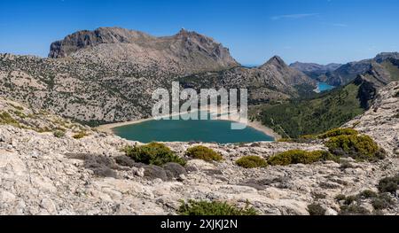 Réservoir Cuber en face de Puig Major de son Torrella, Fornalutx - Escorca, zone naturelle de la Serra de Tramuntana., Majorque, Îles Baléares, Spai Banque D'Images