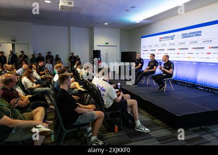 Londres, Royaume Uni. 19 juillet 2024. CHARLES Phil, directeur de l'équipe DS PENSKE, portrait, lors de l'ePrix Hankook Londres 2024, 10e meeting du Championnat du monde ABB FIA Formula E 2023-24, sur l'Excel Londres du 18 au 21 juin 2024 à Londres, Royaume-Uni - photo Javier Jimenez/DPPI crédit : DPPI Media/Alamy Live News Banque D'Images