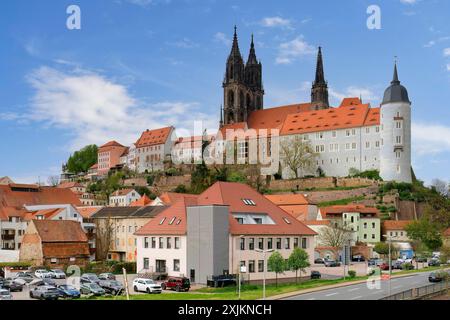 Château d'Albrechtsburg et la cathédrale gothique dominant le centre-ville, Meissen, Saxe, Allemagne Banque D'Images