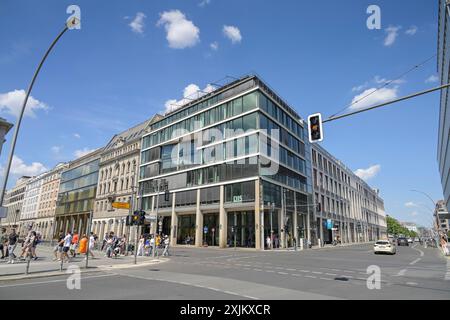 Immeuble de bureaux, partie du Mall of Berlin, Leipziger Strasse / Wilhelmstrasse, Mitte, Berlin, Allemagne Banque D'Images