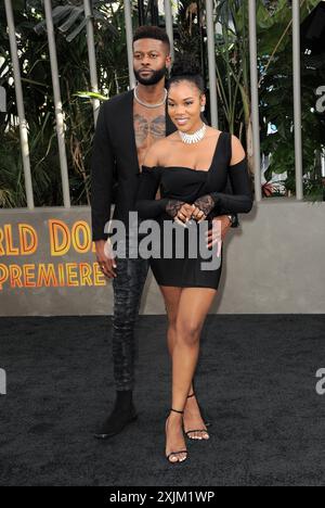 Alonzo B. Slater et MEA Wilkerson à la première de Los Angeles de 'Jurassic World Dominion' qui s'est tenue au TCL Chinese Theater à Hollywood, USA en juin Banque D'Images