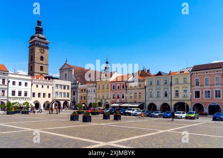 České Budějovice est une petite ville trouvée en 1265 par le roi Přemysl Otakar II de Bohême, République tchèque. Ici, autour de la place Otakar II, vous pouvez voir quelques o Banque D'Images