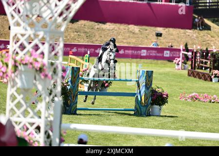 Santiago Lambre du Brésil avec Zeusz lors du CSI5* Prix cordon Group au Jumping International de Dinard le 19 juillet 2024, Dinard, France (photo de Maxime David - MXIMD Pictures) Banque D'Images