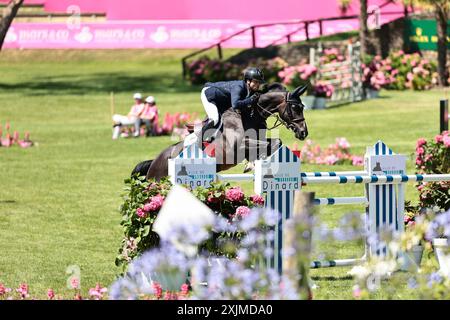 Edward Levy de France avec Vitot du Chateau lors du CSI5* Prix cordon Group au Jumping International de Dinard le 19 juillet 2024, Dinard, France (photo de Maxime David - MXIMD Pictures) Banque D'Images
