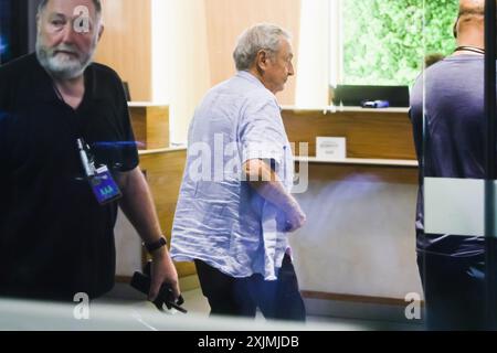 Milan, Milan, observations de célébrités - Nick Mason's Saucerful of secrets in Milan. Sur la photo : Nick Mason arrive au Teatro degli Arcimboldi pour le concert Banque D'Images