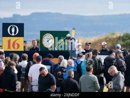 Troon, Écosse, Royaume-Uni. 19 juillet 2024. La deuxième manche du 152e championnat Open se tient au parcours de golf Royal Troon. Pic ; Justin Rose au 16ème tee. Iain Masterton/Alamy Live News Banque D'Images