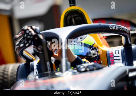 HADJAR Isack (fra), Campos Racing, Dallara F2 2024, portrait lors de la 9ème manche du Championnat FIA de formule 2 2024 du 19 au 21 juillet 2024 sur le Hungaroring, à Mogyorod, Hongrie Banque D'Images