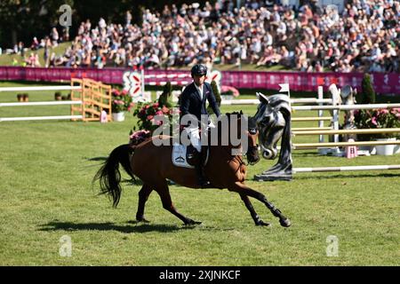 Edward Levy de France avec Elfy du pic lors du CSI5* Prix mars & Co au Jumping International de Dinard le 19 juillet 2024, Dinard, France (photo par Maxime David - MXIMD Pictures) Banque D'Images