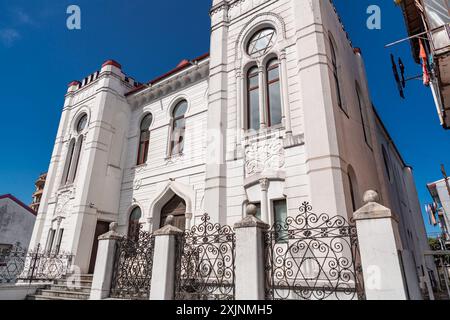 Batoumi, Géorgie - 14 JUIN 2024 : la synagogue de Batoumi est une congrégation et synagogue juive orthodoxe, située à Batoumi, Adjara, Géorgie, construite en 19 Banque D'Images