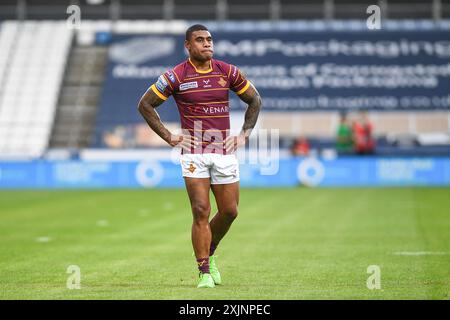 Huddersfield, Angleterre - 19 juillet 2024 - Kevin Naiqama (4) des Huddersfield Giants. Rugby League Betfred Super League , Huddersfield Giants vs Salford Red Devils au John Smith's Stadium, Huddersfield, Royaume-Uni Dean Williams Banque D'Images