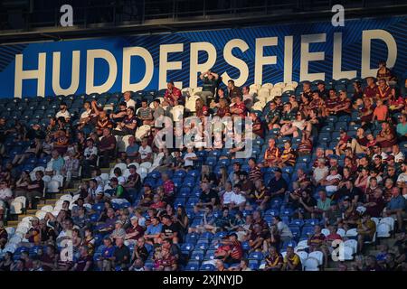 Huddersfield, Angleterre - 19 juillet 2024 - fans des Huddersfield Giants, vue générale. Rugby League Betfred Super League , Huddersfield Giants vs Salford Red Devils au John Smith's Stadium, Huddersfield, Royaume-Uni Dean Williams Banque D'Images