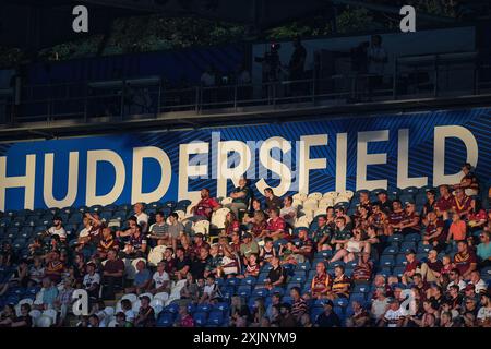 Huddersfield, Angleterre - 19 juillet 2024 - fans des Huddersfield Giants, vue générale. Rugby League Betfred Super League , Huddersfield Giants vs Salford Red Devils au John Smith's Stadium, Huddersfield, Royaume-Uni Dean Williams Banque D'Images