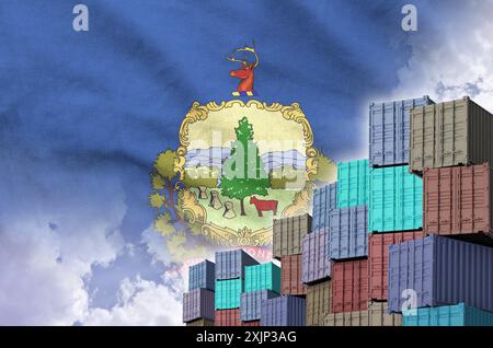 Vermont drapeau de l'État américain et grande pile de conteneurs de fret maritime dans les docks avec fond de ciel en gros plan Banque D'Images