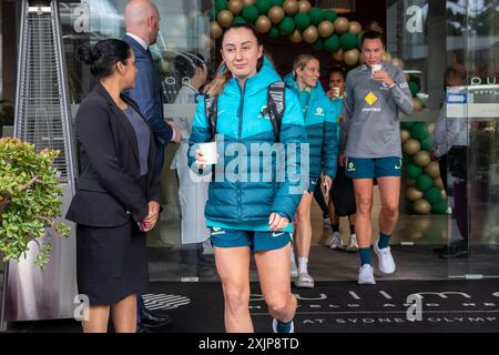 MatildaÕs joueur quitte le camp dans le Parc Olympique pour MondayÕs entraînement avant le match contre la Chine. Photo : Thomas Lisson Banque D'Images