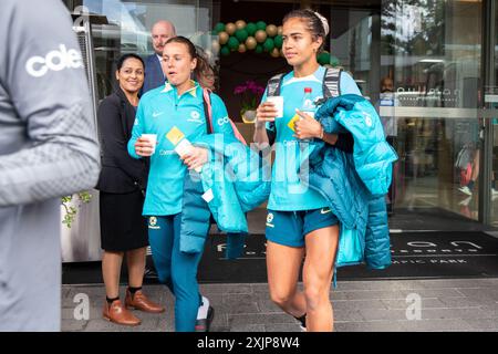 La joueuse Mary Fowler quitte le camp du Parc Olympique pour MondayÕs entraînement avant le match contre la Chine MatildaÕs. Photo : Thomas Lisson Banque D'Images