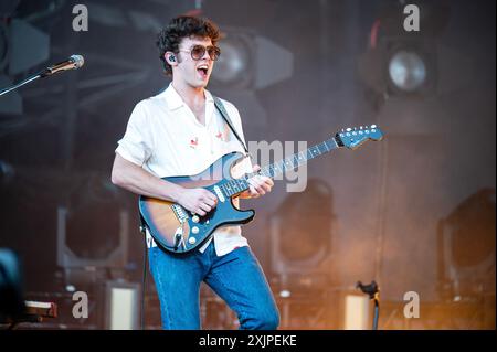 Wigan, Royaume-Uni. 19 juillet 2024. Alex Moore, Scott Concepcion, Ryan Durrans et Matty Murphy du groupe The Lathums se produisent au stade Robin Park lors de leur concert à guichets fermés. 2024-07-19 . Crédit : Gary Mather/Alamy Live News Banque D'Images