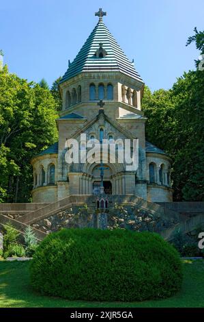 Église commémorative de Saint-Louis, chapelle votive néo-romane, mémorial au roi Louis II de Bavière près de Berg sur les rives du lac Starnberg, dans le Haut Banque D'Images