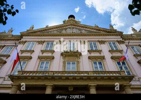 Façade du palais de primate à Bratislava, Slovaquie extérieur du bâtiment néo-classique Banque D'Images