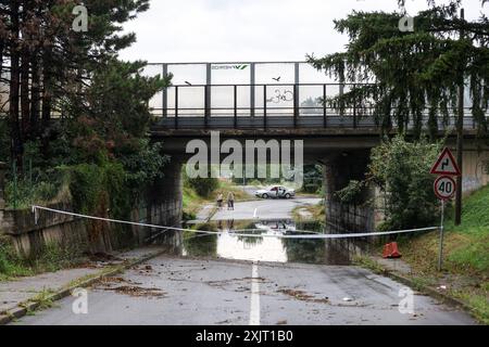 Zagreb, Croatie. 20 juillet 2024. Un passage souterrain inondé est vu après le passage de la tempête estivale à Zagreb, en Croatie, le 20 juillet 2024. Photo : Igor Kralj/PIXSELL crédit : Pixsell/Alamy Live News Banque D'Images