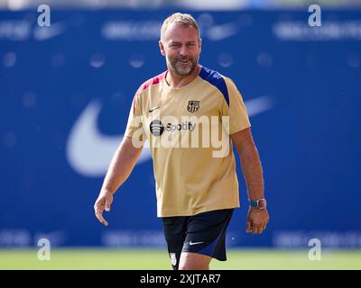 Hansi Flick, entraîneur principal du FC Barcelone lors d'une séance d'entraînement du FC Barcelone à Ciutat Esportiva Joan Gamper le 19 juillet 2024 à Barcelone, Espagne. Banque D'Images