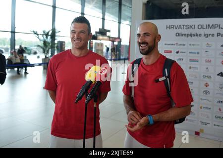 Zagreb, Croatie. 20 juillet 2024. Les athlètes Valen Sinkovic et Martin Sinkovic à l’aéroport de Zagreb, en Croatie, le 20 juillet 2024, en tant que membres de l’équipe Croatie, partent pour les Jeux Olympiques de Paris 2024. Photo : Josip Miskovic/PIXSELL crédit : Pixsell/Alamy Live News Banque D'Images