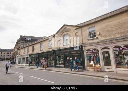 Magasins sur Argyle Street à Bath, Somerset au Royaume-Uni Banque D'Images