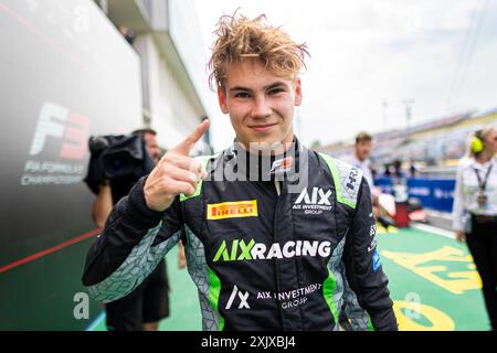 Mogyorod, Hongrie. 20 juillet 2024. Bedrin Nikita (ita), PHM AIX Racing, Dallara F3 2019, portrait lors de la 8ème manche du Championnat FIA de formule 3 2024 du 19 au 21 juillet 2024 sur le Hungaroring, à Mogyorod, Hongrie - photo Sebastian Rozendaal/Agence photo néerlandaise/DPPI crédit : DPPI Media/Alamy Live News Banque D'Images