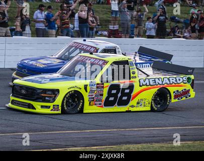 19 juillet 2024, Indianapolis, Indiana, U. S : MATT CRAFTON #88 pendant la course de LA SÉRIE DE CAMIONS ARTISANAUX NASCAR au Lucas Oil Indianapolis Raceway Park.. .. TY MAJESKI #98 a remporté la course. (Crédit image : © Scott Hasse/ZUMA Press Wire) USAGE ÉDITORIAL SEULEMENT! Non destiné à UN USAGE commercial ! Banque D'Images