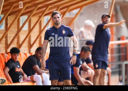 Volendam, pays-Bas. 20 juillet 2024. VOLENDAM, PAYS-BAS - 20 JUILLET : Hernan Losdada du KMSK Deinze lors du match de pré-saison entre le FC Volendam et le KMSK Deinze au Kras Stadion le 20 juillet 2024 à Volendam, pays-Bas. (Photo de Jan Mulder/Orange Pictures) crédit : Orange pics BV/Alamy Live News Banque D'Images