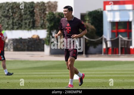 Minjae Kim (FC Bayern Muenchen, 03), Oeffentliches Training, FC Bayern Muenchen, Fussball, saison 24/25, 20.07.2024, Foto : Eibner-Pressefoto/Jenni Maul Banque D'Images