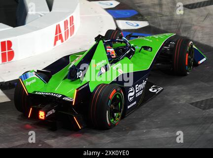 Sebastien Buemi d'Envision Racing lors du premier jour de l'E-Prix Hankook London 2024 sur le circuit Excel de Londres. Date de la photo : samedi 20 juillet 2024. Banque D'Images