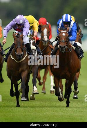 Newbury, Royaume-Uni. 23 mai 2024. Temporize, monté par Connor Beasley remporte le Mettal UK handicap 2,25 à Newbury Racecourse, Royaume-Uni. Crédit : Paul Blake/Alamy Live News. Banque D'Images