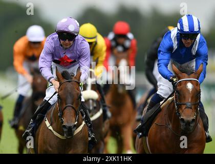 Newbury, Royaume-Uni. 23 mai 2024. Temporize, monté par Connor Beasley remporte le Mettal UK handicap 2,25 à Newbury Racecourse, Royaume-Uni. Crédit : Paul Blake/Alamy Live News. Banque D'Images