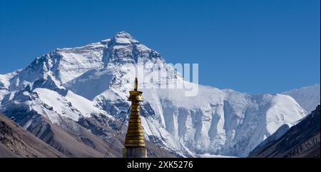 Impressionnv Mont Everest avec Monastère, Everest Basecamp, Tibet Banque D'Images