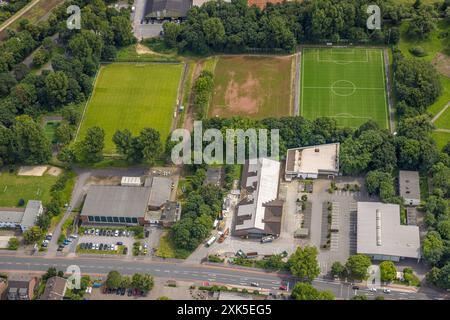 Luftbild, Duisburg-Süd, Sportanlage MSV Duisburg e.V. Frauen- und Mädchenfußball, Aldi Supermarkt, Hüttenheim, Duisburg, Ruhrgebiet, Nordrhein-Westfalen, Deutschland ACHTUNGxMINDESTHONORARx60xEURO *** vue aérienne, Duisburg Sud, installations sportives MSV Duisburg e V soccer femmes et filles, supermarché Aldi, Hüttenheim, Duisburg, Ruhr Rhénanie du Nord-Westphalie, Allemagne ATTENTIONxMINDESTHONORARx60xEURO Banque D'Images