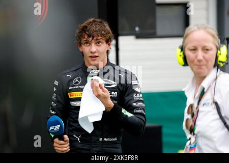 Mogyorod, Hongrie. 21 juillet 2024. ANTONELLI Andrea Kimi (ita), Prema Racing, Dallara F2 2024, portrait lors de la 9ème manche du Championnat FIA de formule 2 2024 du 19 au 21 juillet 2024 sur le Hungaroring, à Mogyorod, Hongrie - photo DPPI crédit : DPPI Media/Alamy Live News Banque D'Images