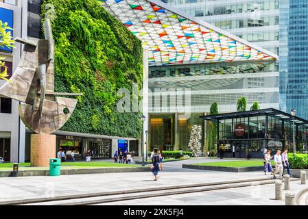 Entrée pittoresque de l'Ocean Financial Centre à Singapour Banque D'Images