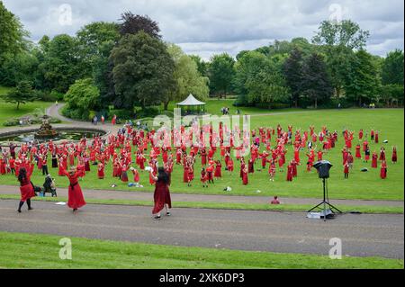 Preston, Lancashire, Royaume-Uni. 21 juillet 2024. Le must Wuthering Heights Day Ever - Kate Bush journée d'appréciation tenue à Miller Park, Preston, Lancashire, Royaume-Uni. Crédit : Garry Cook/Alamy Live News Banque D'Images